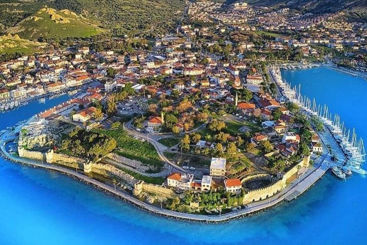 Palmiye Konuk Evi Foça Luaran gambar